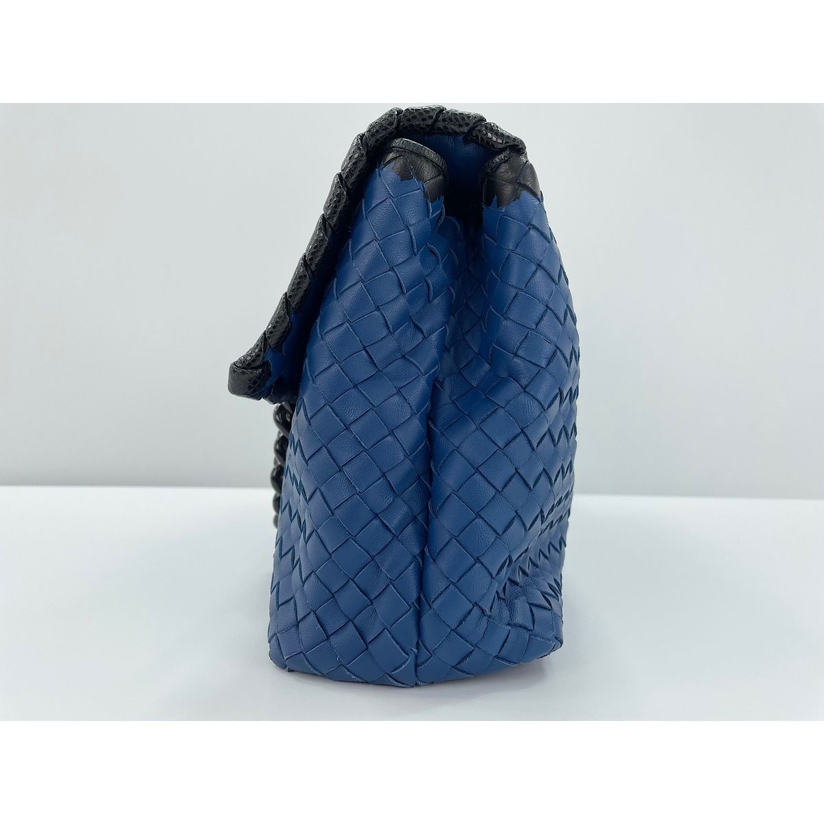Bottega Veneta Shoulder Bag Olympia — view 5
