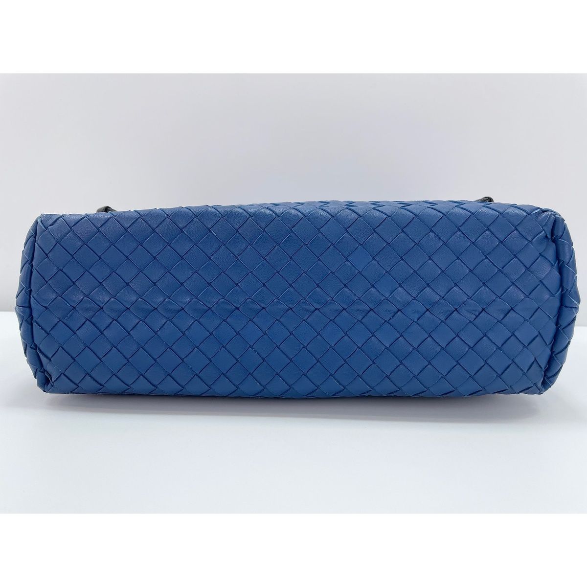 Bottega Veneta Shoulder Bag Olympia — view 6
