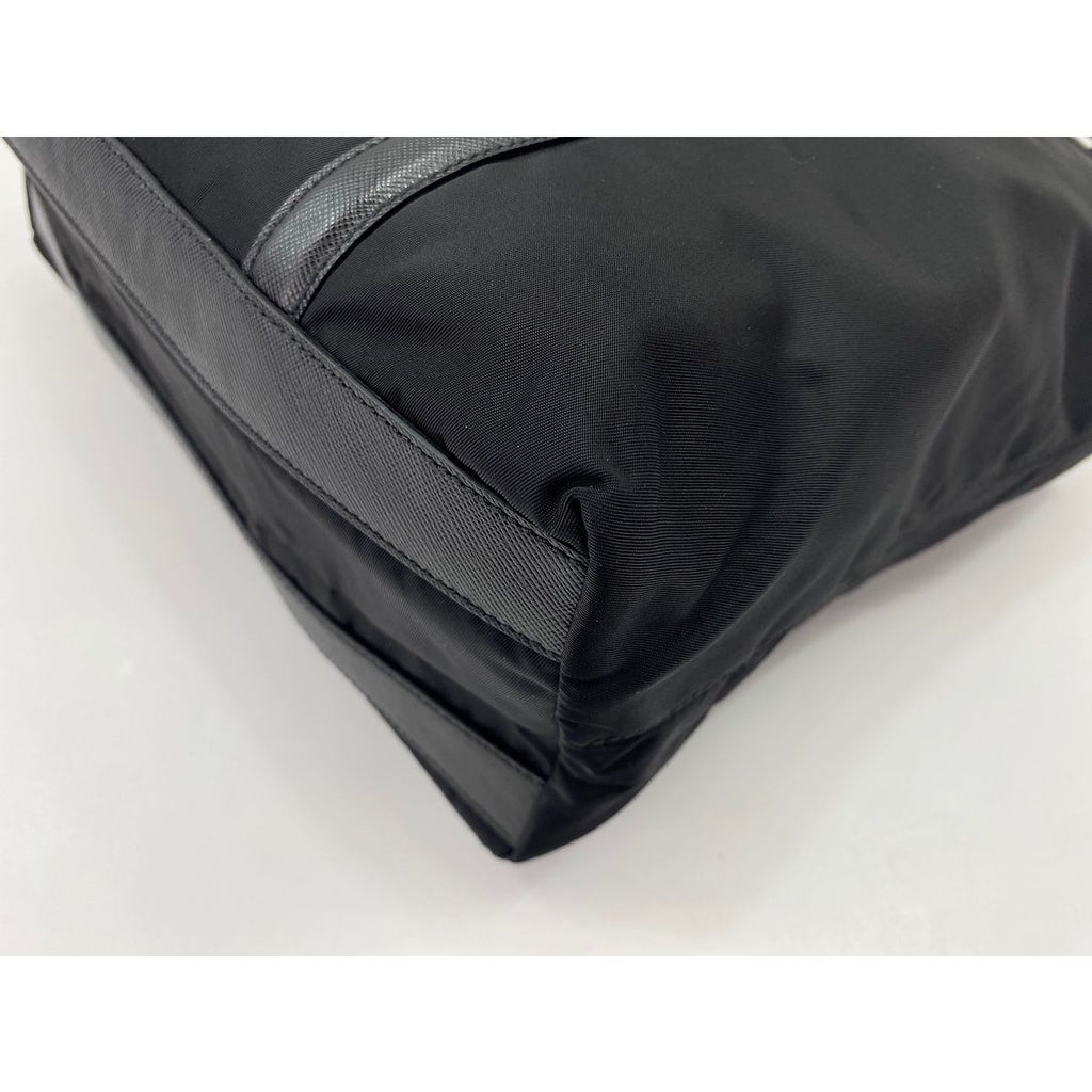 Prada Tote Black — view 7