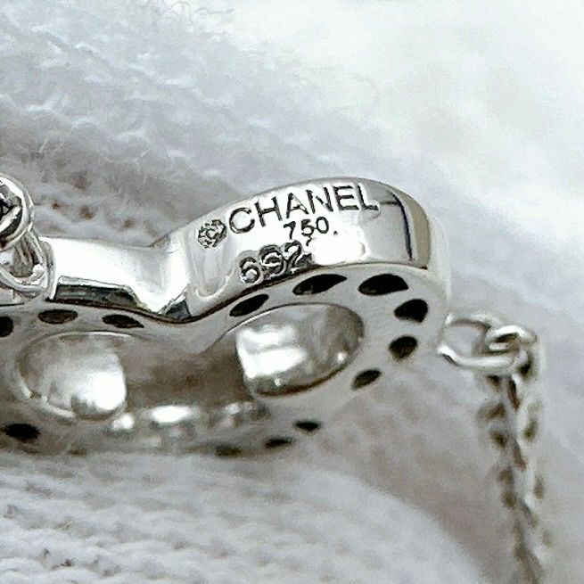 Chanel Camellia Onyx Diamond White Gold Necklace — view 8