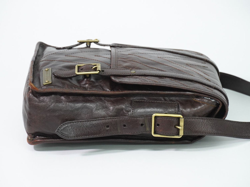 Louis Vuitton LV Cui Leather Shoulder Bag Brown Second — view 4