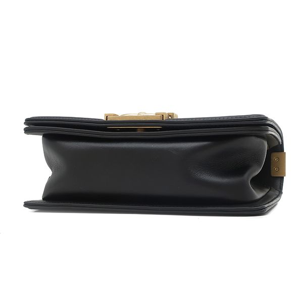Chanel Shoulder Bag Boy 20 Lambskin Black Matt Togo Chain — view 3
