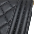 Chanel Shoulder Bag Boy 20 Lambskin Black Matt Togo Chain — view 5