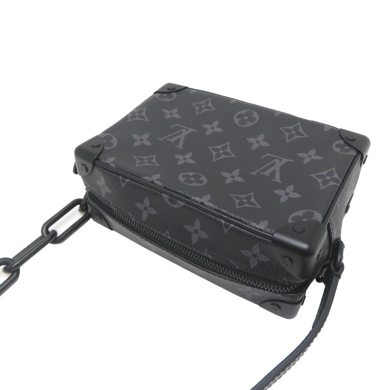 Louis Vuitton Shoulder — view 4