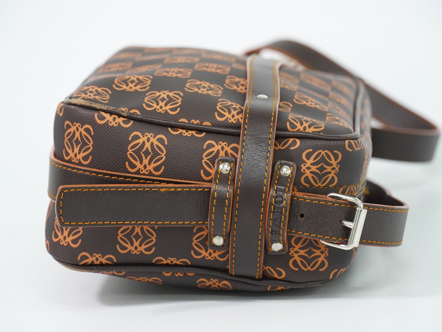 Loewe Anagram Shoulder Bag Brown Orange Second — view 4