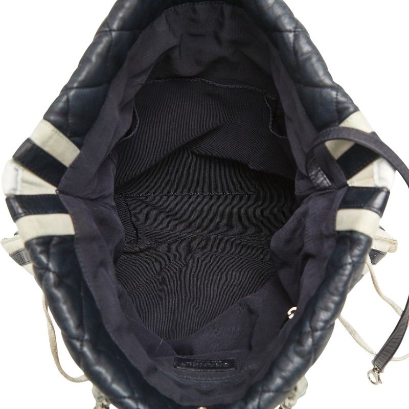 Chanel CC Logo Quilted Chain Shoulder Tote Navy Lambskin — view 7
