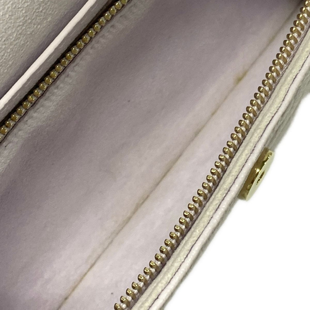 Louis Vuitton Wallet Monogram Empreinte on Chain Misty Lilac Leather Cowhide — view 4