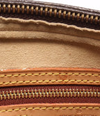 Louis Vuitton Shoulder Bag Looping MM Monogram — view 8