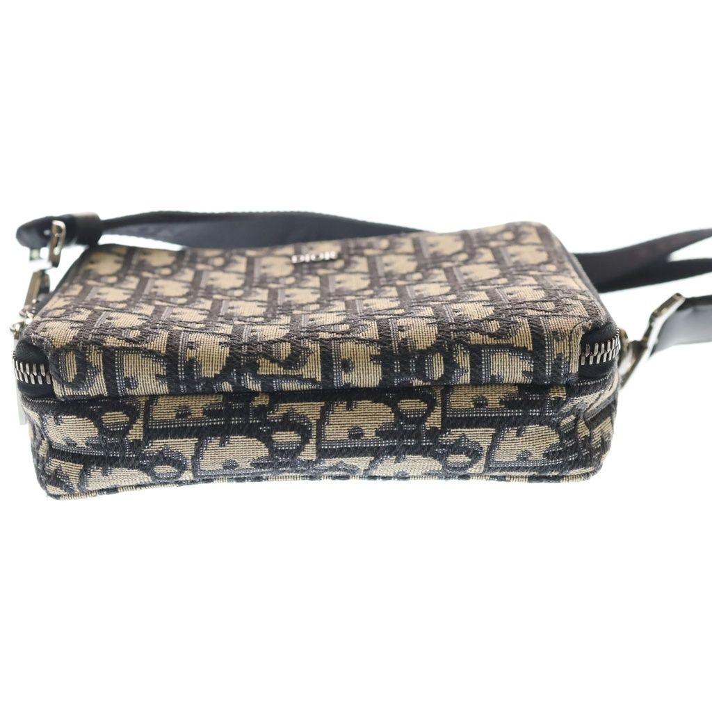 Dior Oblique Jacquard Canvas Shoulder Bag Beige — view 4
