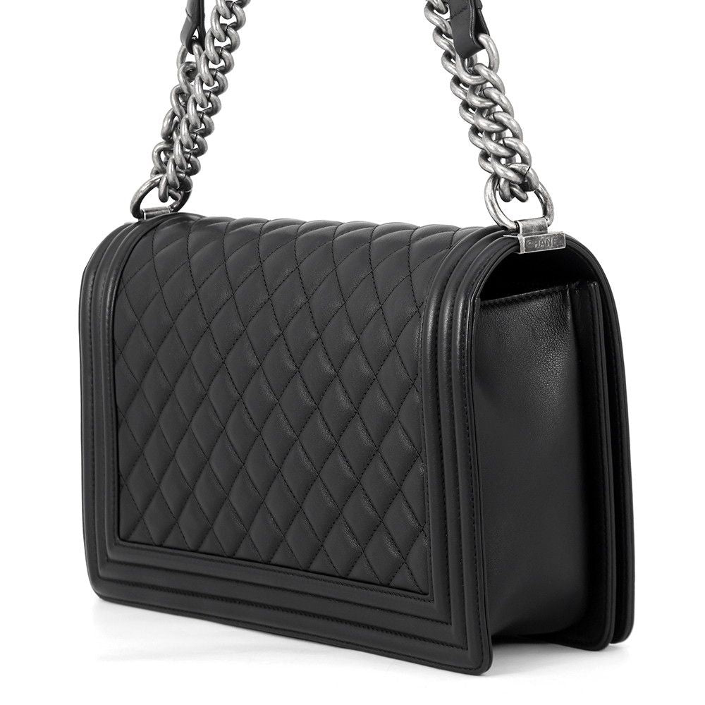 Chanel Chain Shoulder Bag Boy Large Quilted CC Logo Lambskin Black — view 2
