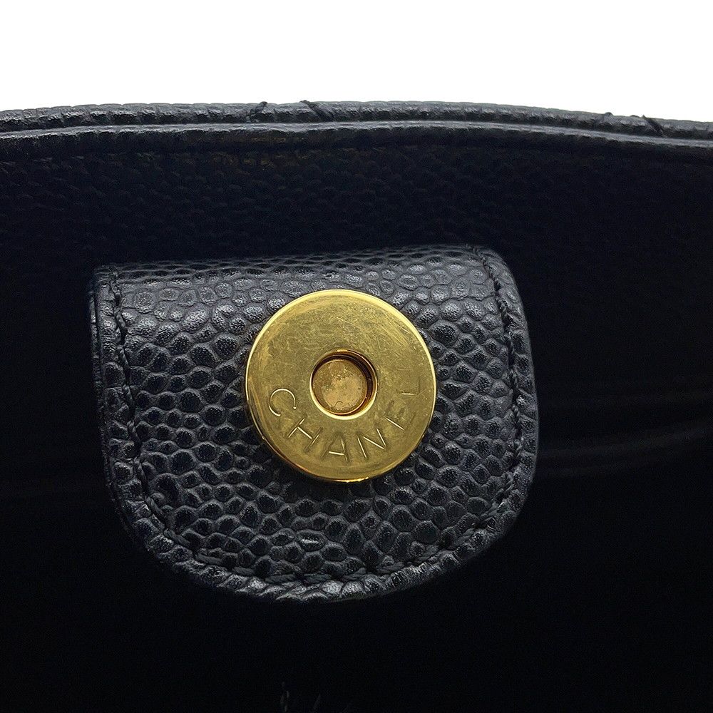 Chanel Tote Quilted CC Logo Petite Shopping PST Black — view 6