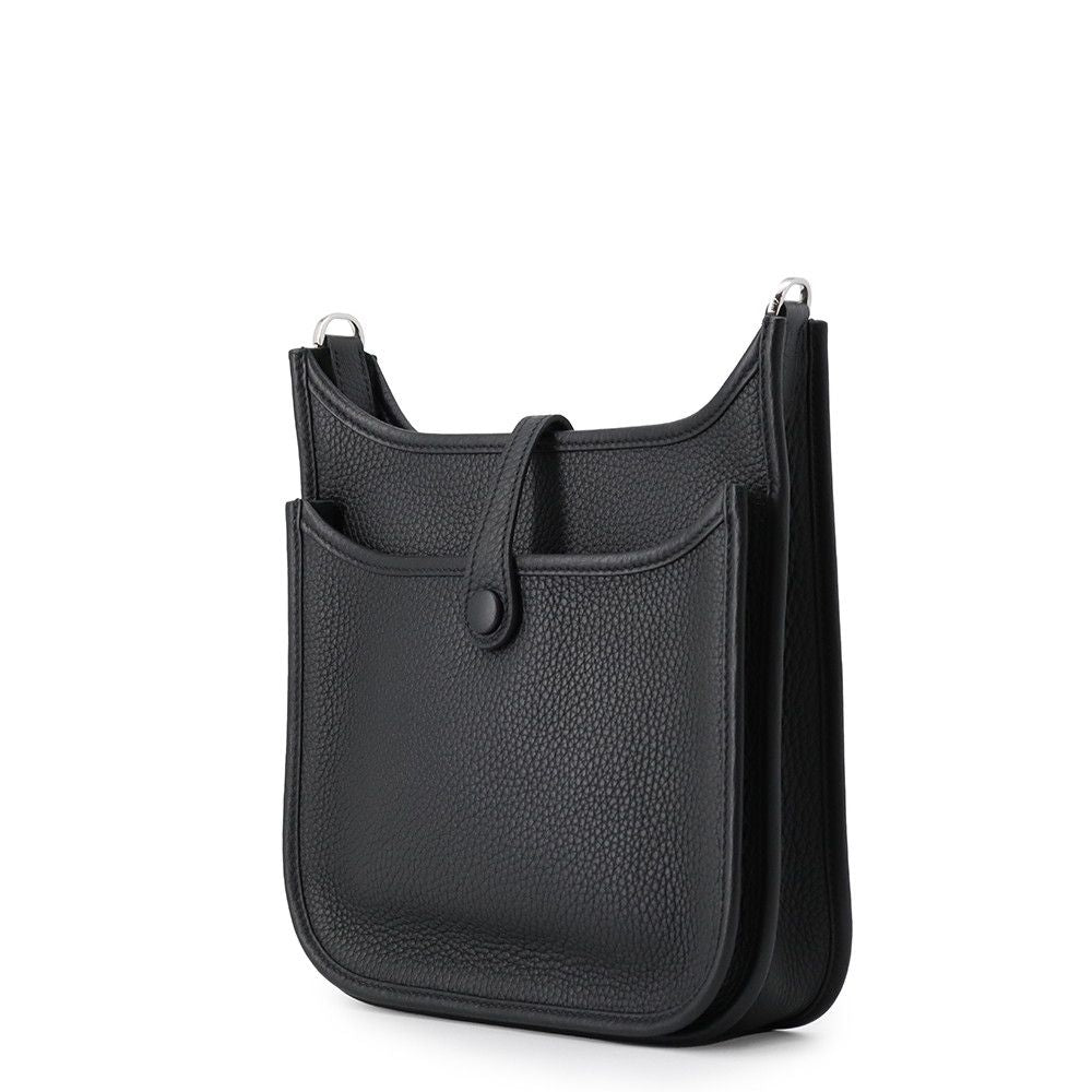 Hermes Shoulder Bag Evelyne 3 23 Black Silver Taurillon Clemence — view 2