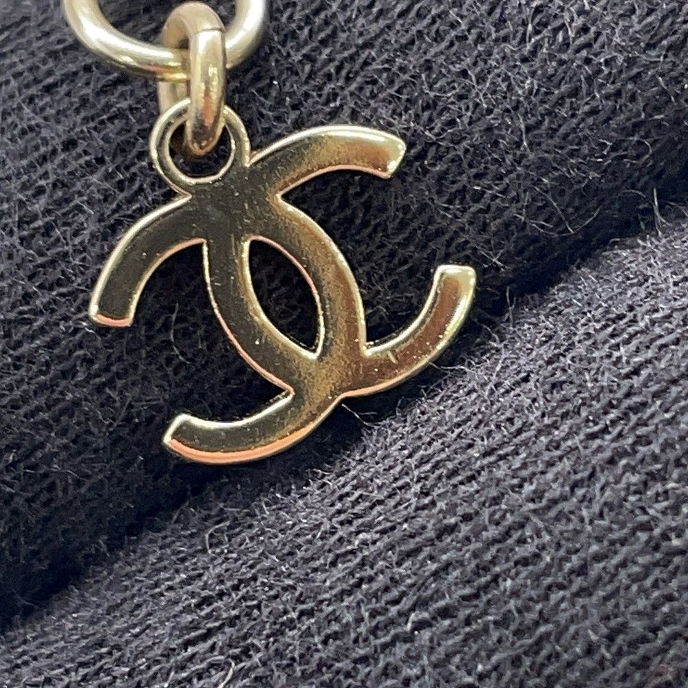 Chanel Necklace CC Logo Rhinestone Faux Pearl — view 8
