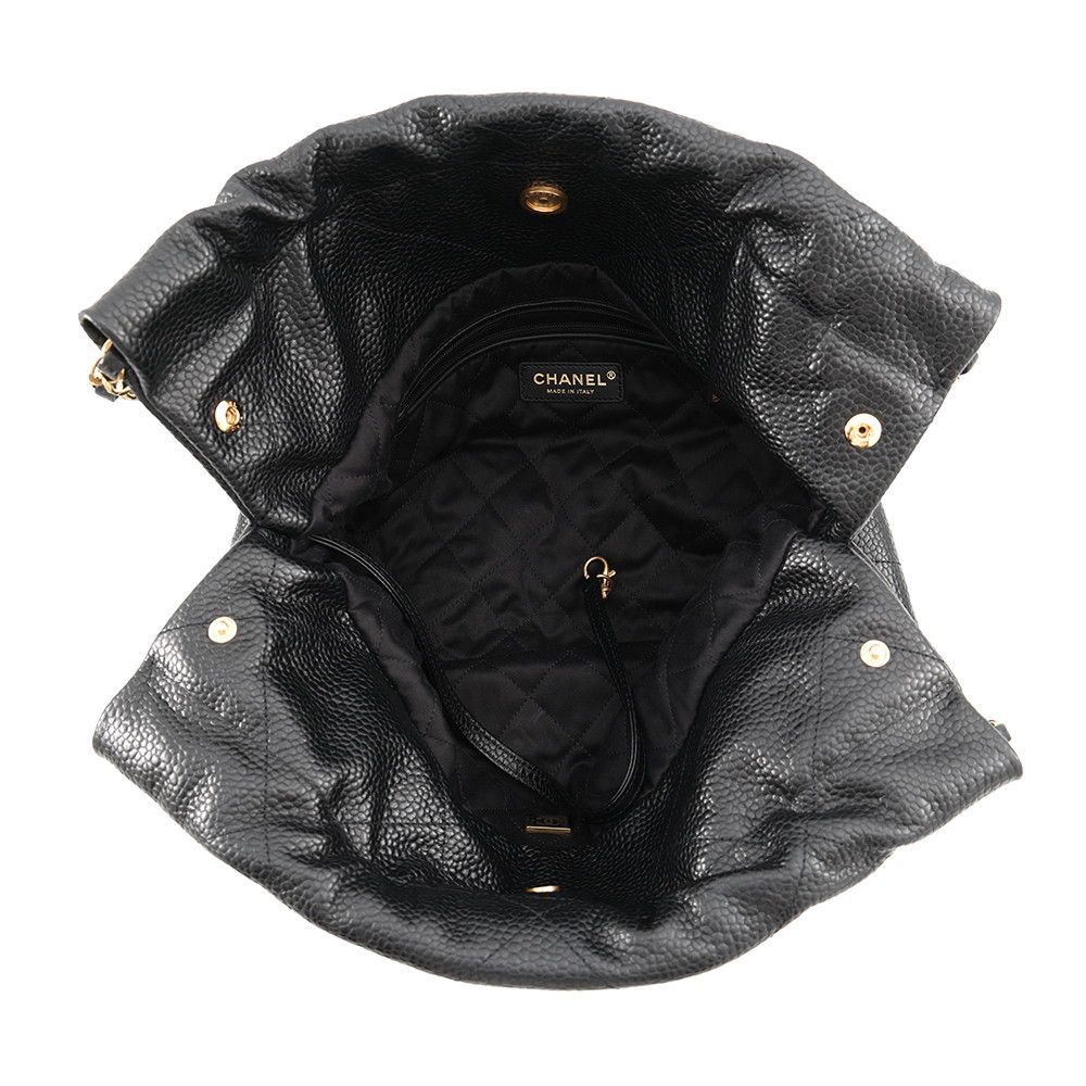 Chanel Handbag 22 Quilted Small Caviar Leather with Pouch Black — view 5