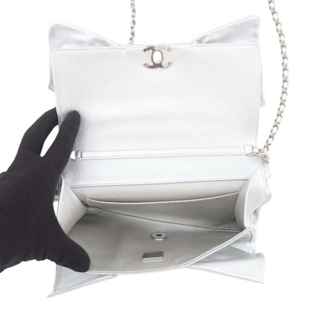 Chanel Chain Shoulder Bag CC Logo Ribbon Leather — view 5