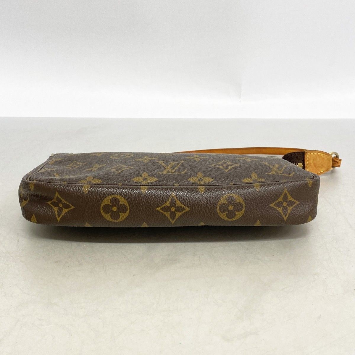 Louis Vuitton Pouch Monogram Pochette Soirle Brown — view 3