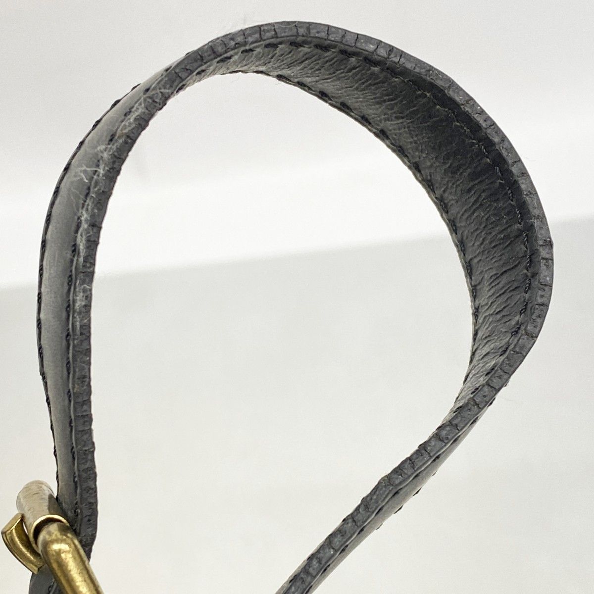 Louis Vuitton Shoulder Bag Epi Saint Cloud Noir — view 7