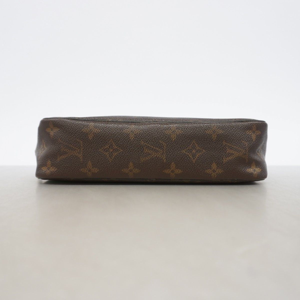 Louis Vuitton Pouch Monogram Trousse Toilette 23 Brown — view 3