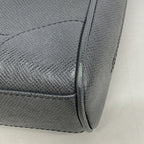 Louis Vuitton Shoulder Bag Taiga Luca Ardoise — view 6