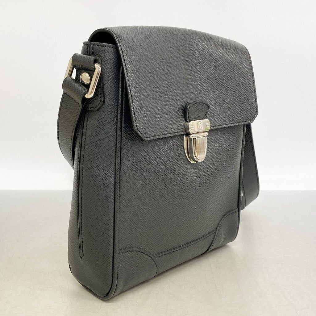 Louis Vuitton Shoulder Bag Taiga Luca Ardoise — view 2