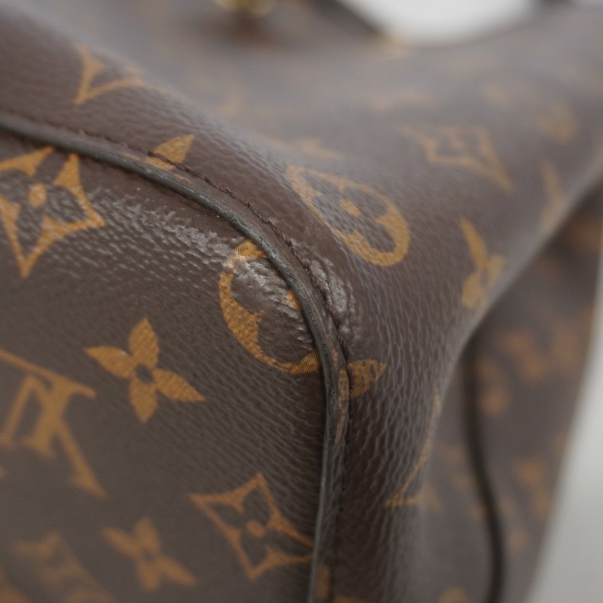 Louis Vuitton Shoulder Bag Monogram Neo Noe MM Brown — view 6
