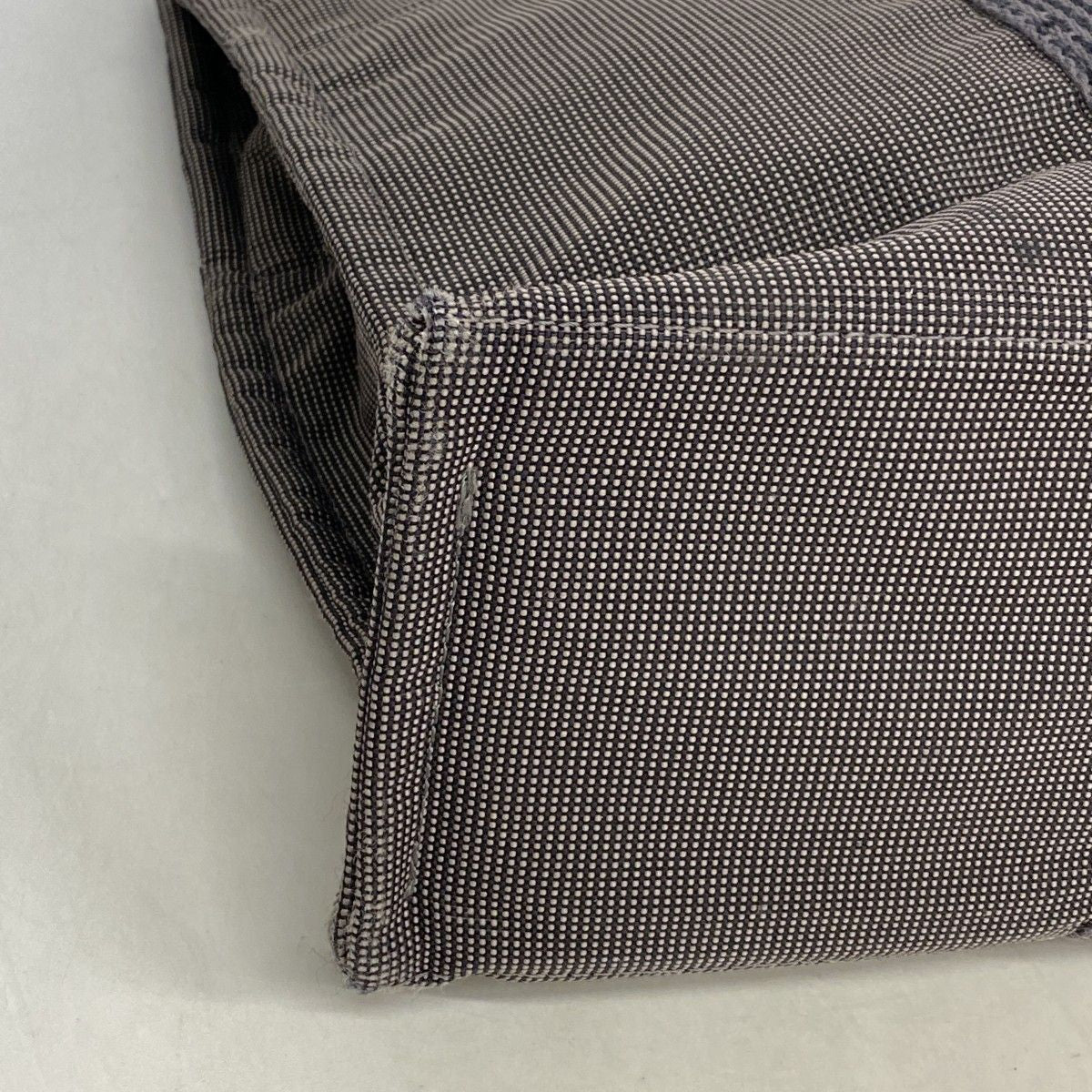 Hermes Tote Her Line MM Canvas Gray Silver — view 6