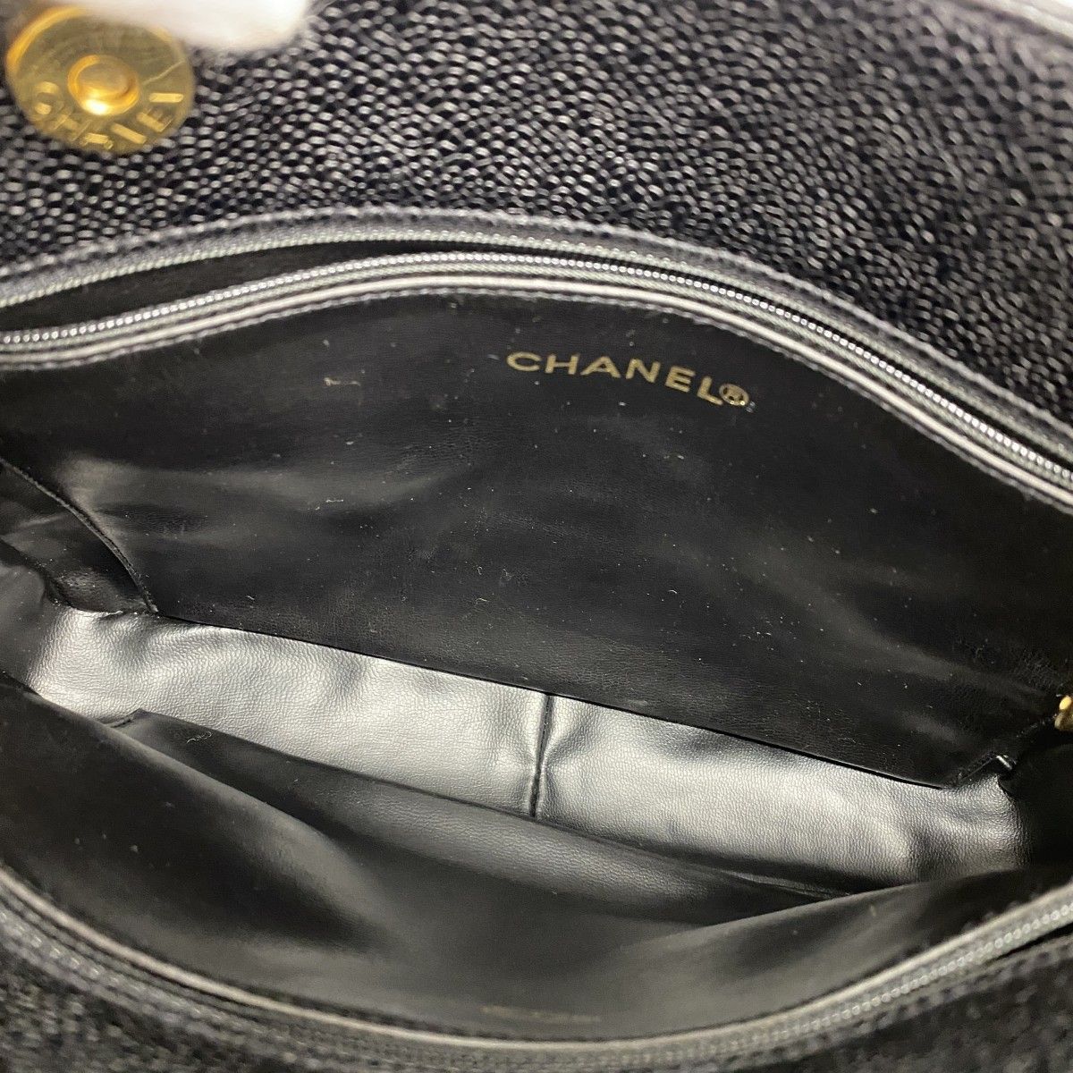 Chanel Shoulder Bag Quilted Caviar Leather Black Gold — view 4