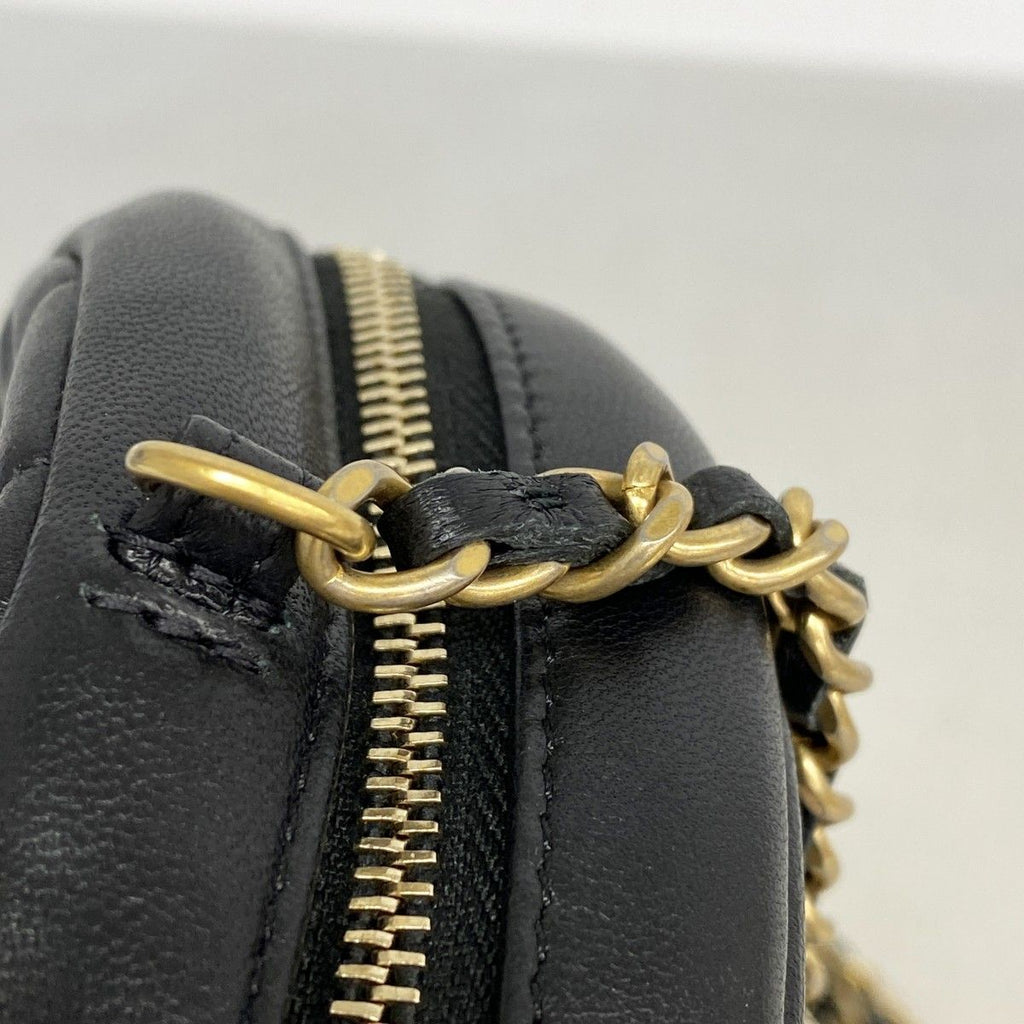 Chanel Shoulder Bag Quilted Lambskin Black Gold — view 7