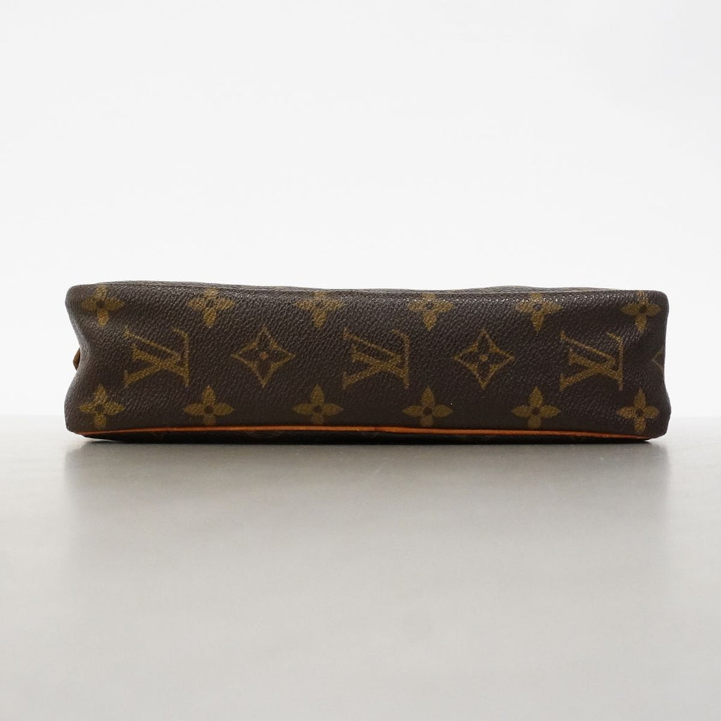 Louis Vuitton Clutch Monogram Compiegne 23 Brown — view 3