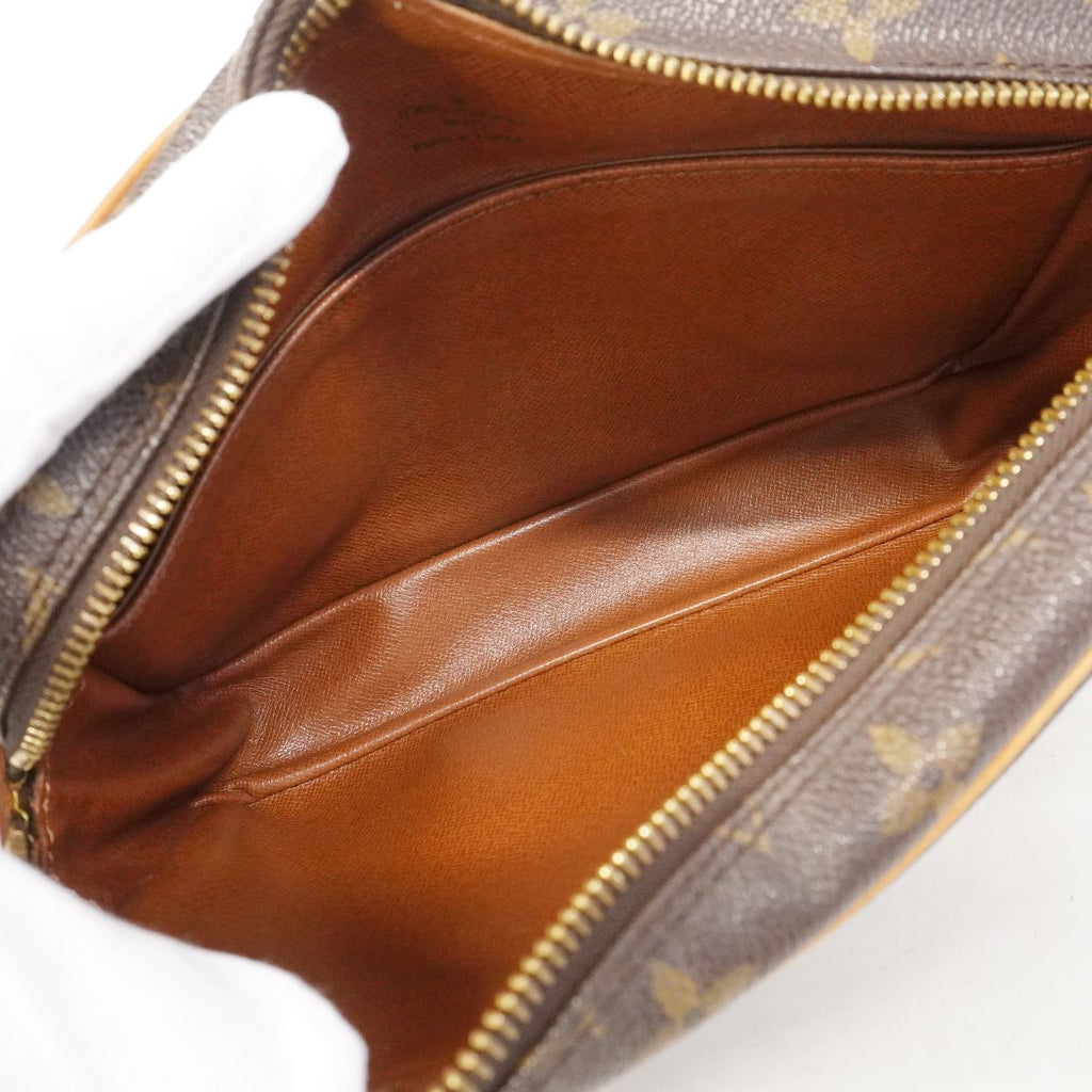 Louis Vuitton Clutch Monogram Compiegne 23 Brown — view 4