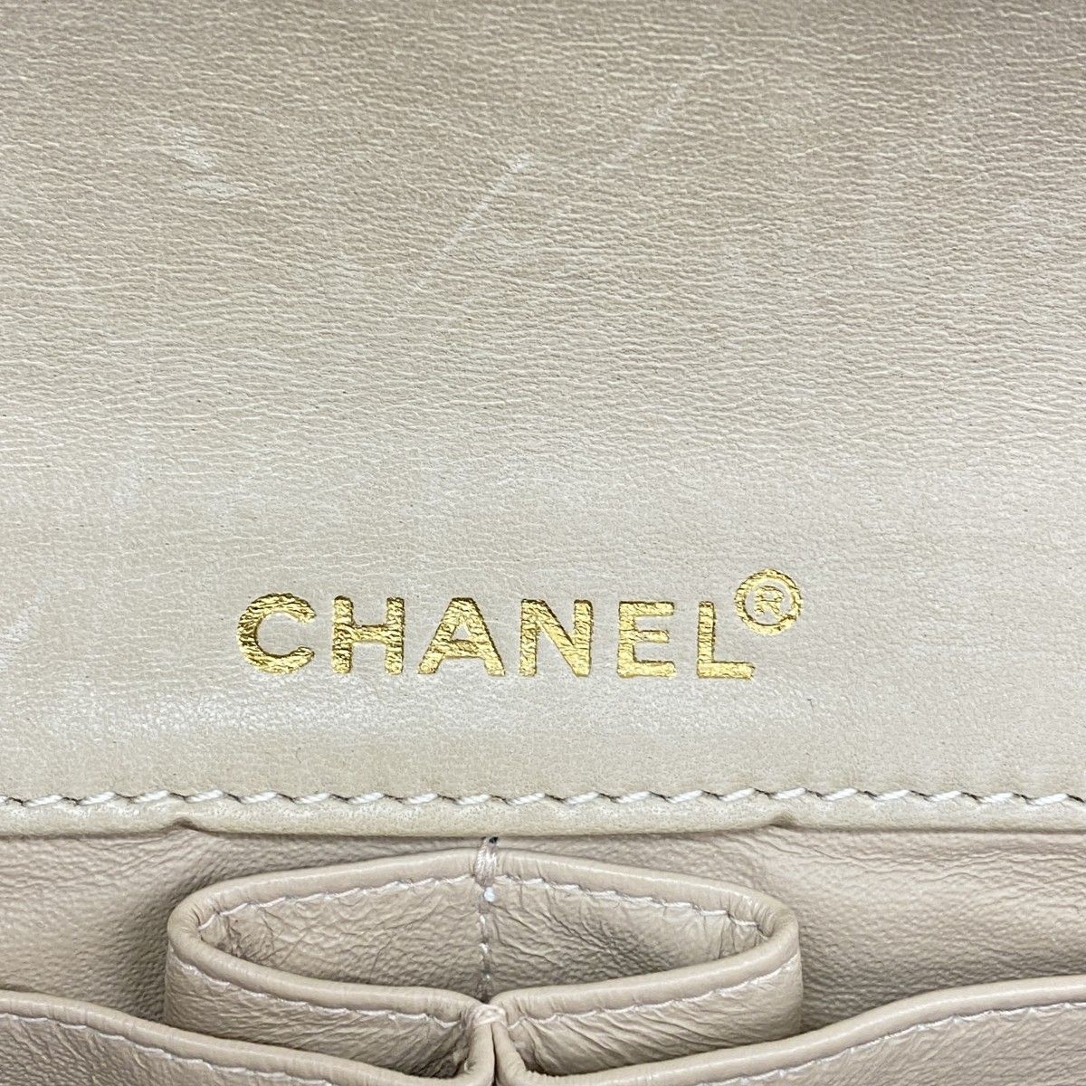 Chanel Shoulder Bag Chocolate Bar Lambskin Patent Beige Red Gold — view 5