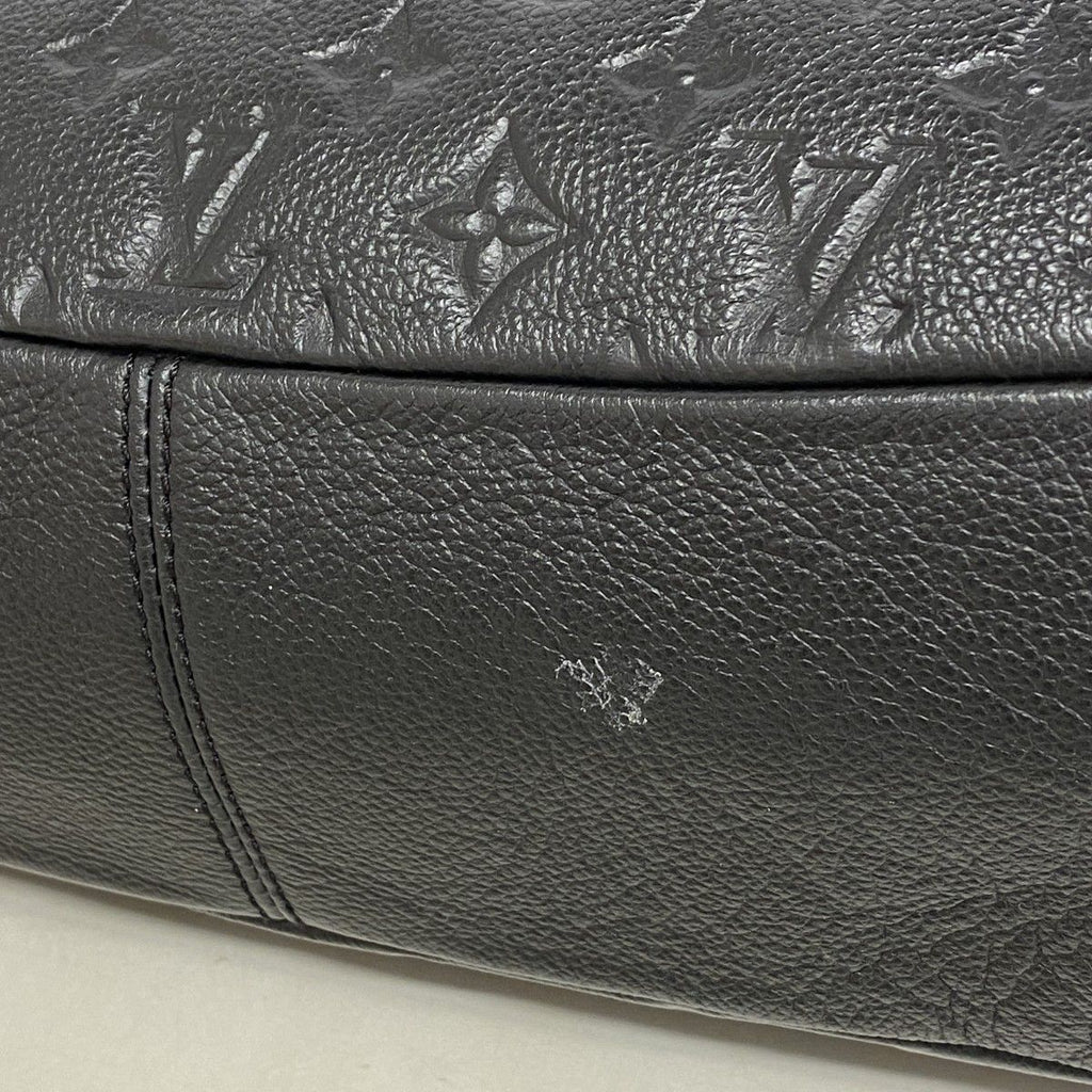 Louis Vuitton Tote Monogram Empreinte Pontu PM Noir — view 7