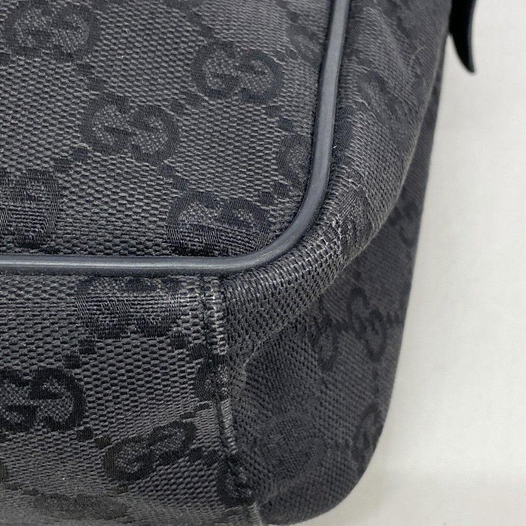 Gucci Shoulder Bag GG Canvas Black Silver — view 6