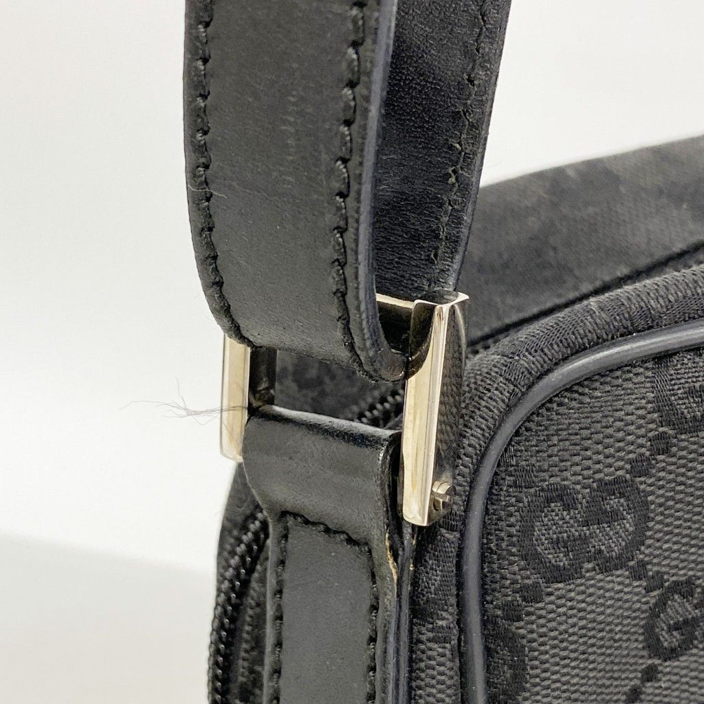 Gucci Shoulder Bag GG Canvas Black Silver — view 8