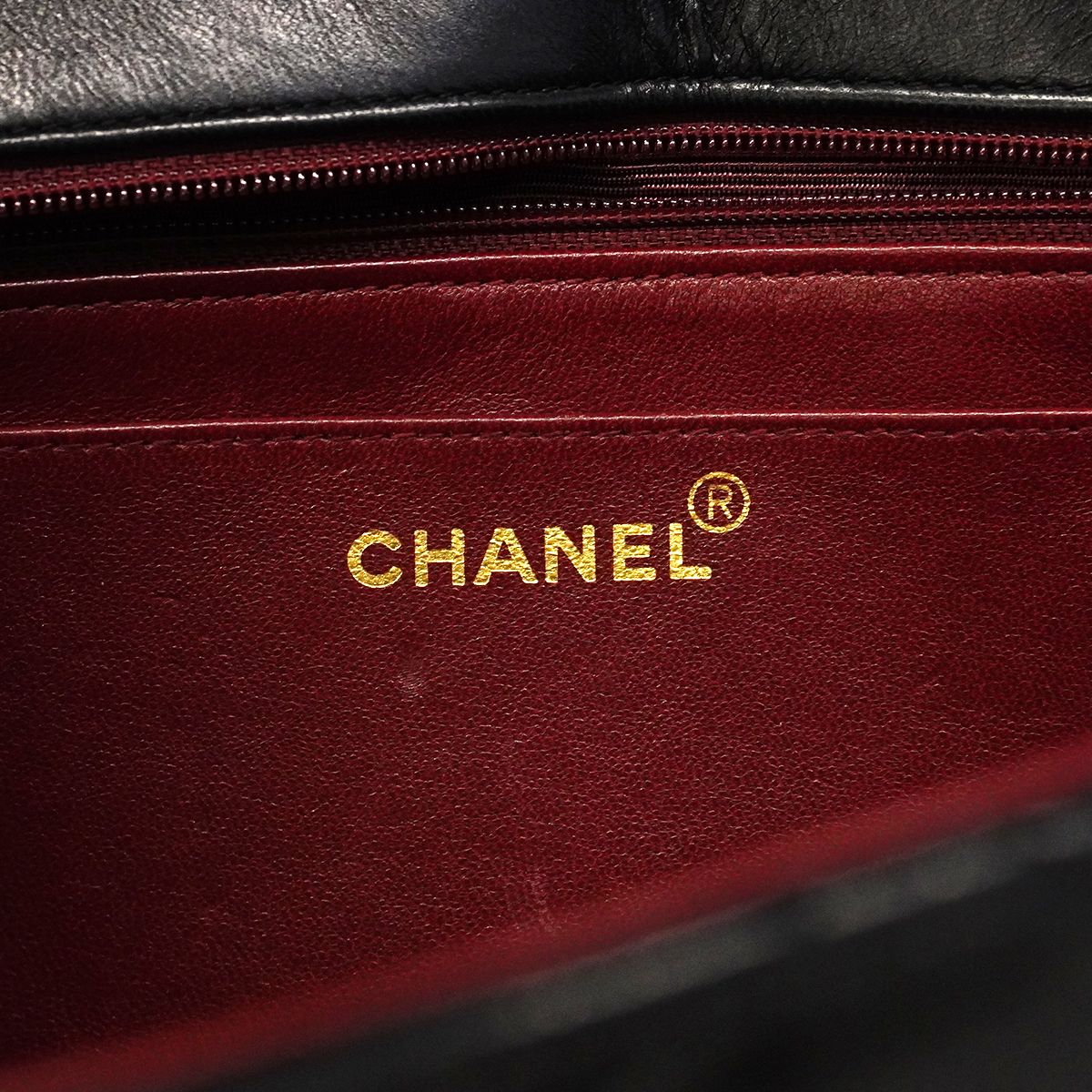 Chanel Shoulder Bag Diana Lambskin Black Gold — view 5