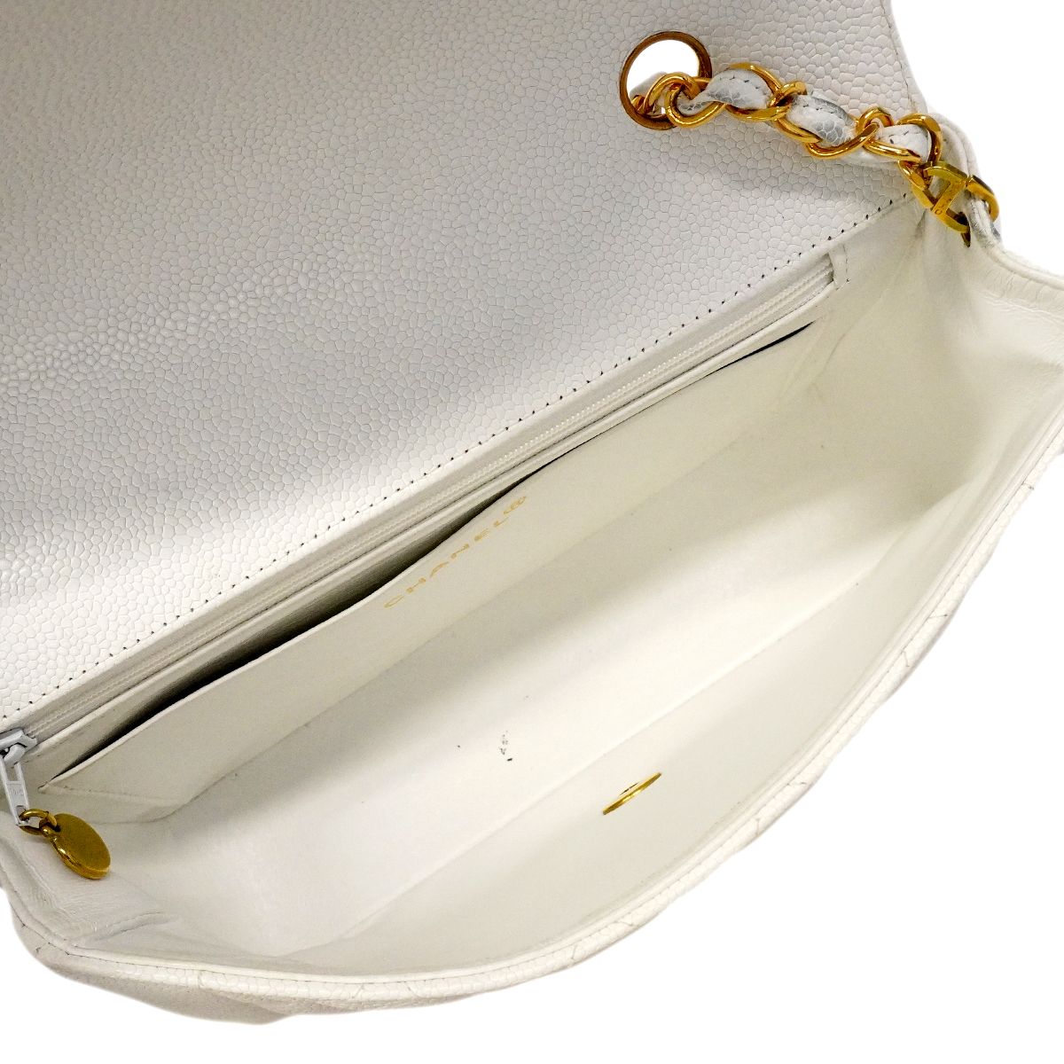 Chanel Shoulder Bag Diana Caviar Leather White Gold — view 4