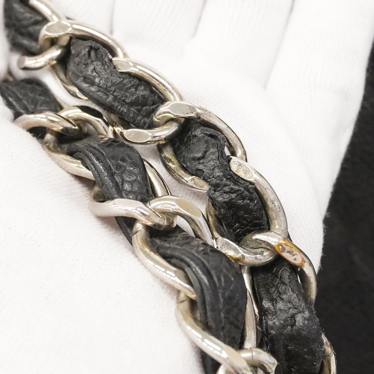 Chanel Shoulder Bag Maxi Quilted Caviar Leather Black Silver — view 7