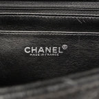 Chanel Shoulder Bag Maxi Quilted Caviar Leather Black Silver — view 5