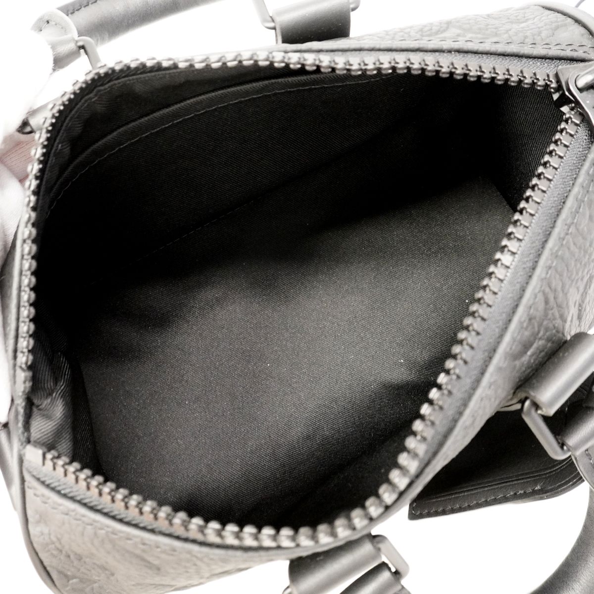 Louis Vuitton Handbag Monogram Taurillon Keepall Bandouliere 25 Black 2-Way — view 4