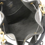 Louis Vuitton Handbag Taurillon Lockme Bucket NV Noir 2-Way — view 4