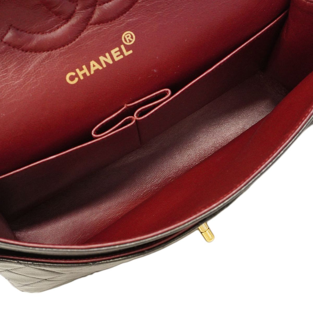 Chanel Shoulder Bag Quilted Lambskin Black Gold — view 4
