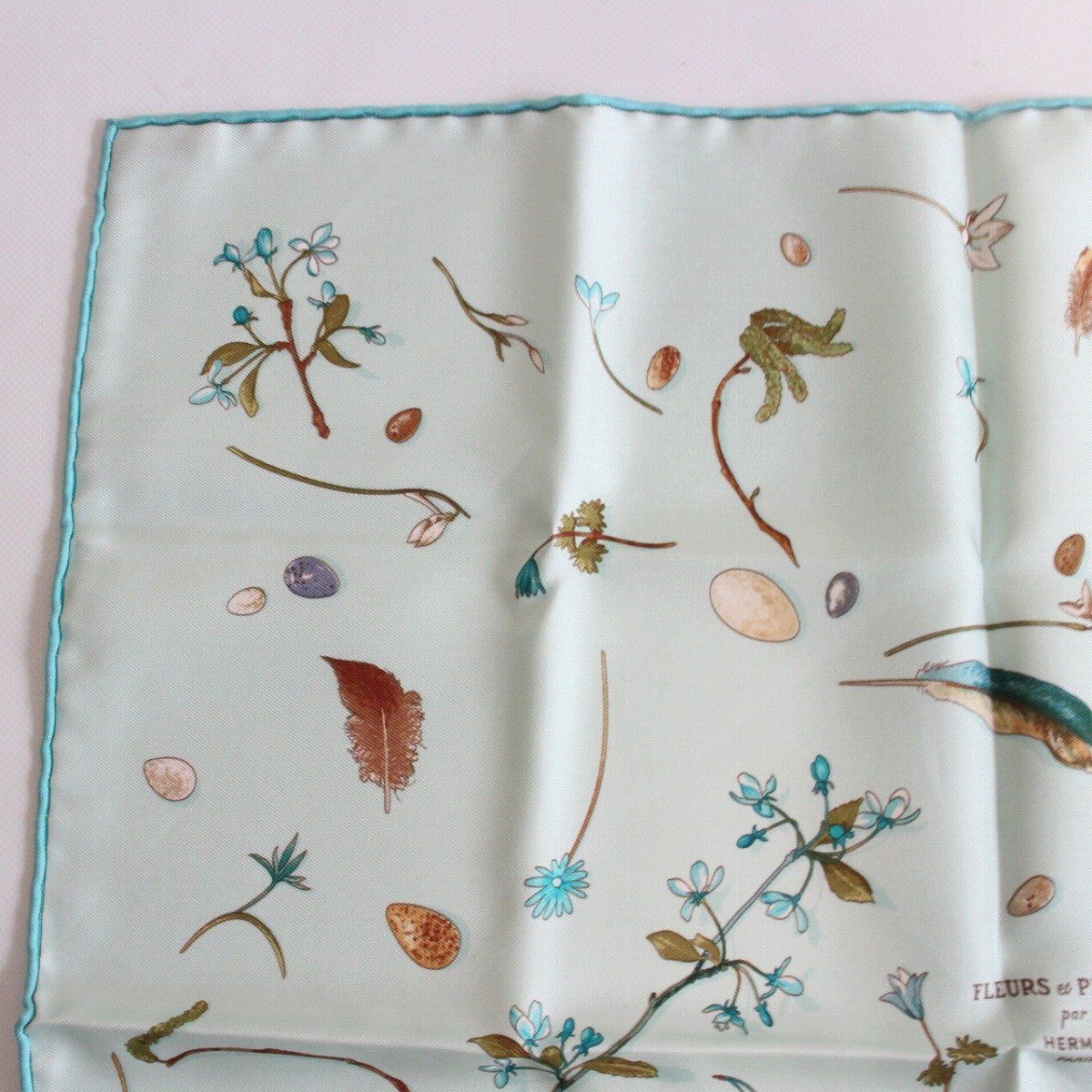 Hermes Carre 45 Scarf Gavroche Fleur Plume Silk 100% Blue Pawn — view 2
