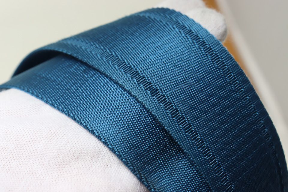 Louis Vuitton Taiga Grigori Shoulder — view 6