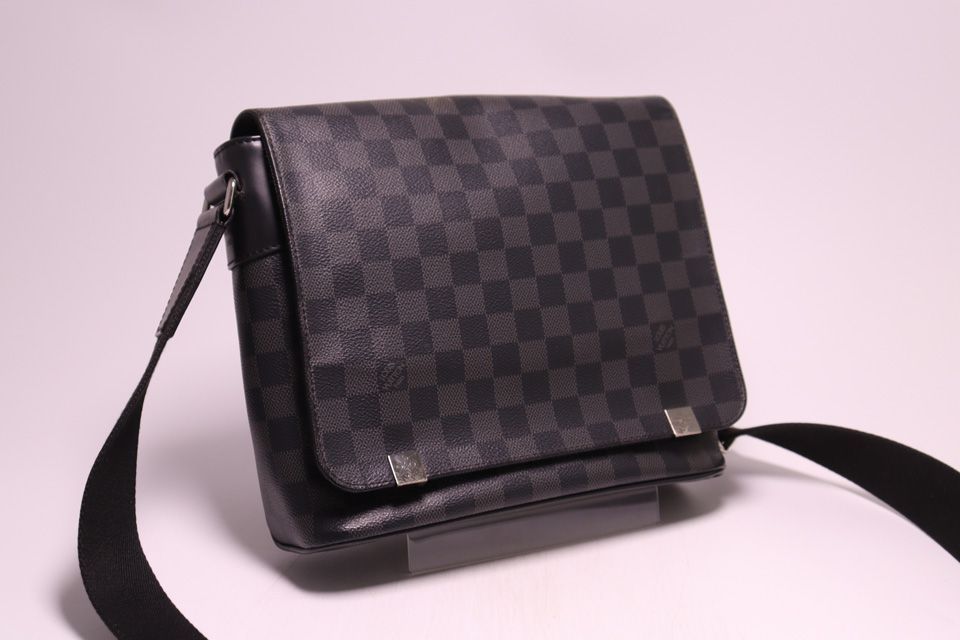 Louis Vuitton Damier Graphite District PM Shoulder — view 4