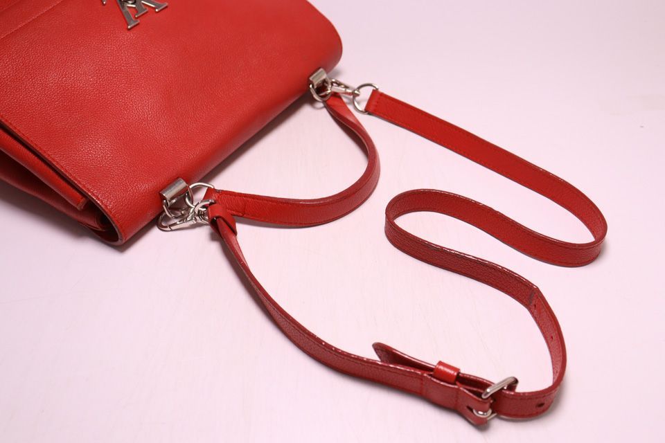 Louis Vuitton Leather Lockme II Shoulder — view 6