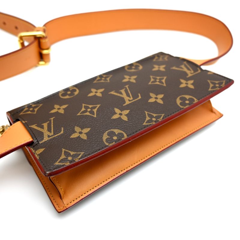 Louis Vuitton Pouch Brown — view 4