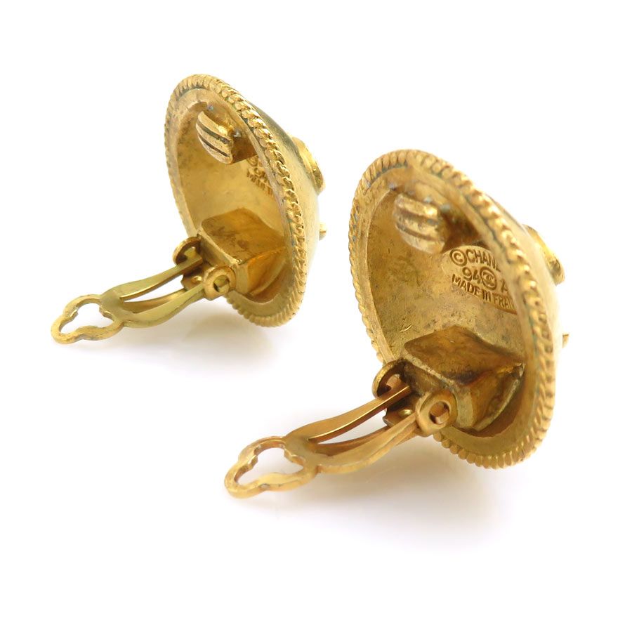 Chanel Earrings CC Logo — view 3