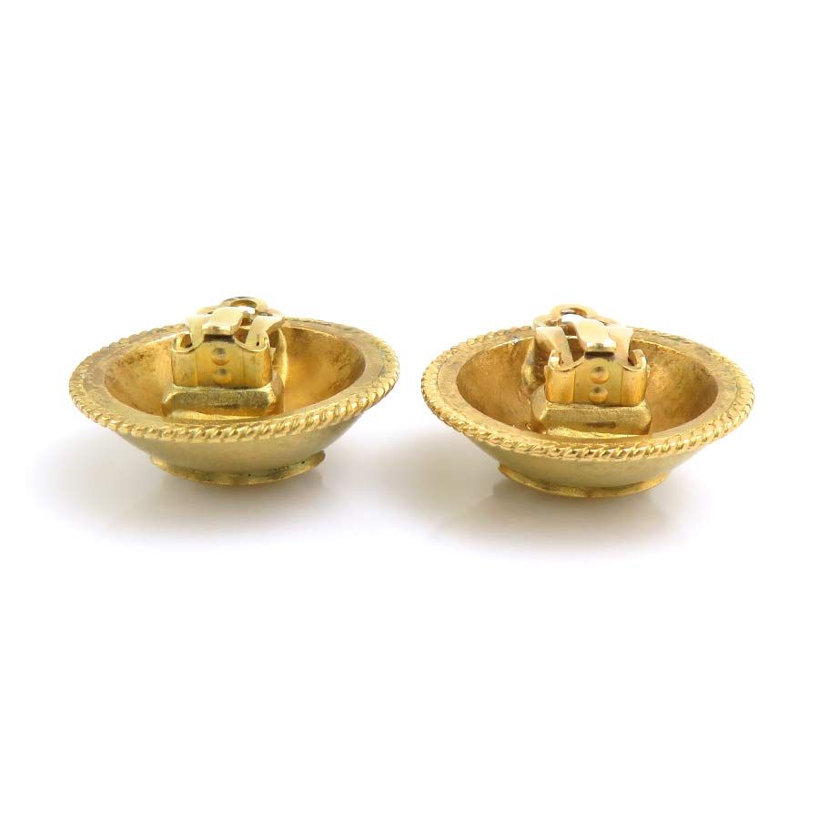 Chanel Earrings CC Logo — view 5