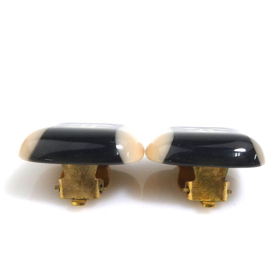 Chanel Earrings CC Logo — view 4