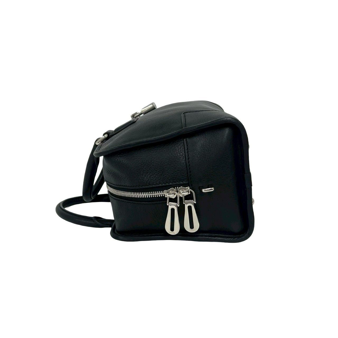 Loewe Amazona 28 Anagram Logo Leather Boston Bag Black — view 5